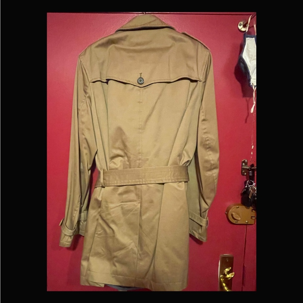 Banana Republic Tan Trench Coat - Picture 2 of 7